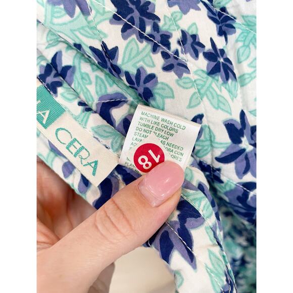 La Cera Reverisble Quilted Coat Floral Size 1X - Picture 7 of 10